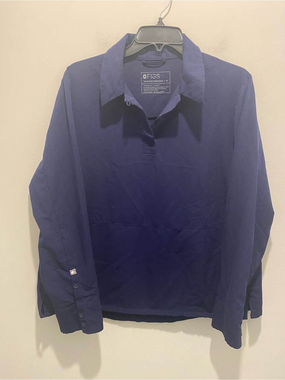 FIGS Nala Long-Sleeve Polo Scrub Top Shirt Navy Women’s Size XL EUC Medical